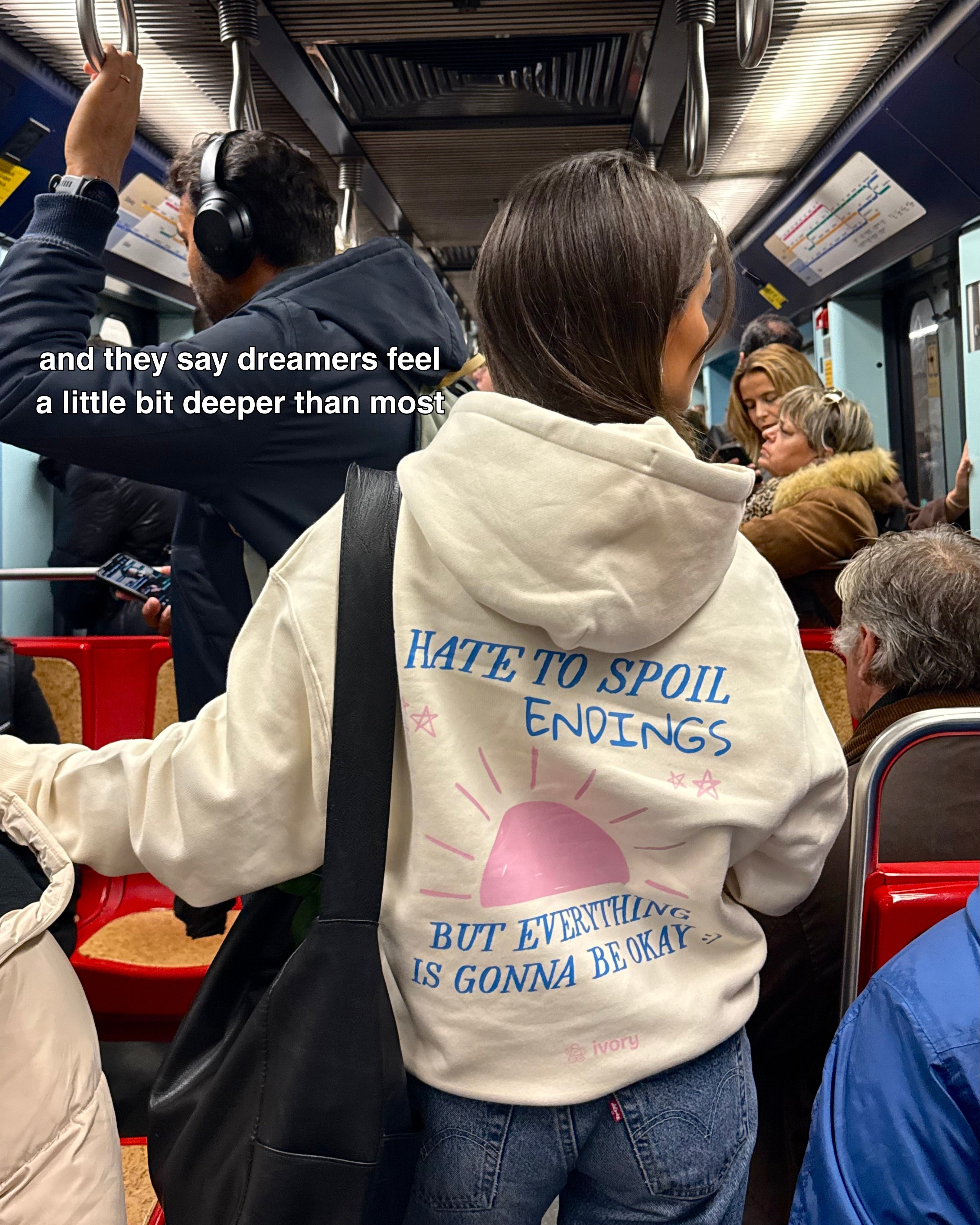 model: Model is 1,67m / 5'6" wearing size XS