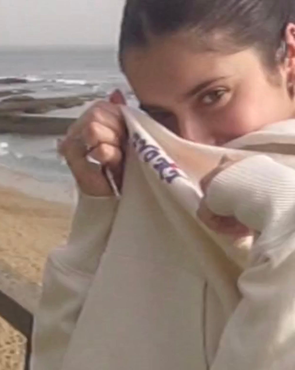 EVERYONE YOU MEET HOODIE RAW