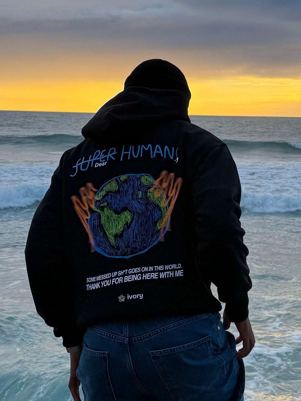 model: Model is 1,75m / 5'9" wearing size S