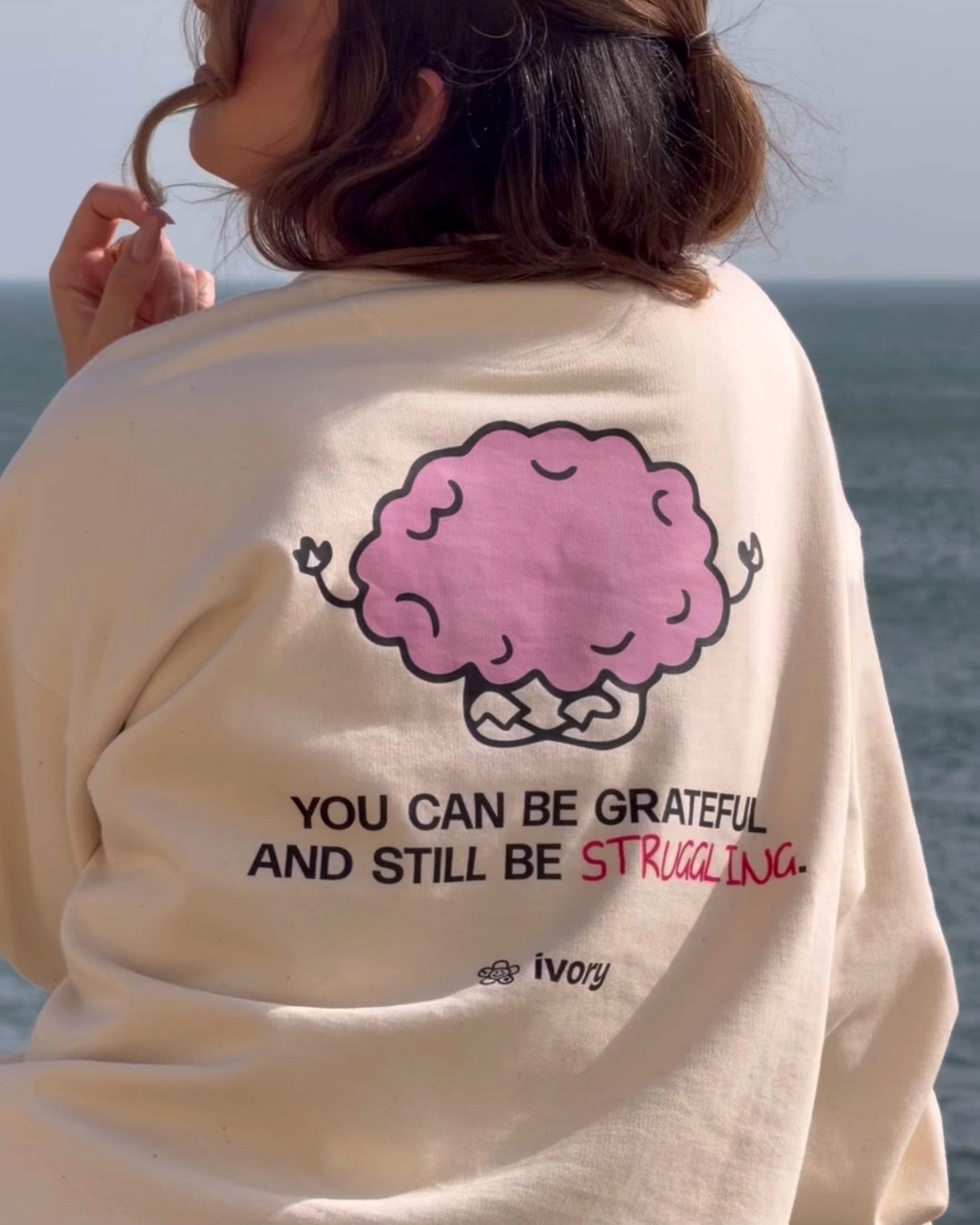 IVORY BY BECS STRUGGLING SWEATSHIRT RAW